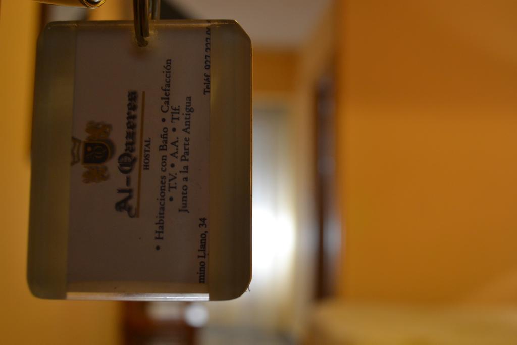 Caces Hostal Al-Qazeres חדר תמונה